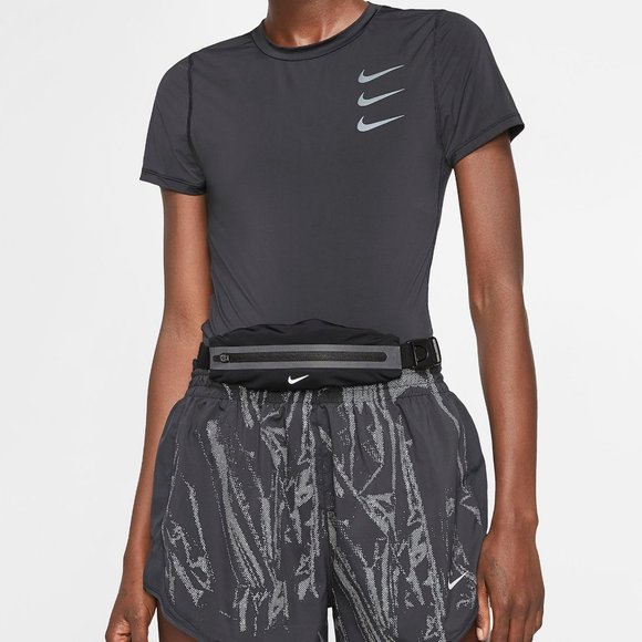 Nike Fanny Waistpack - Picture 2 of 4